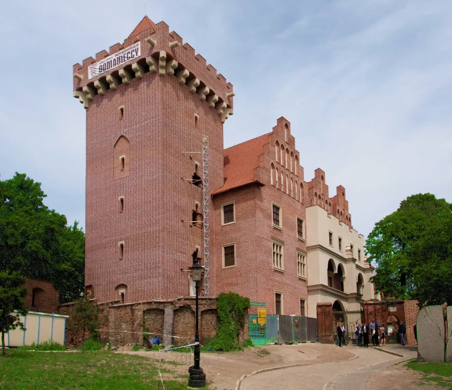 Zdjęcie Zamek królewski w Poznaniu - historia, atrakcje i informacje dla odwiedzających