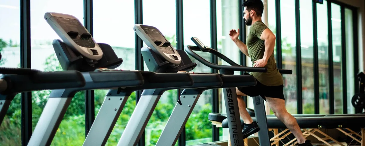 Zdjęcie Ile cardio na redukcji? Sprawdź, jak skutecznie schudnąć