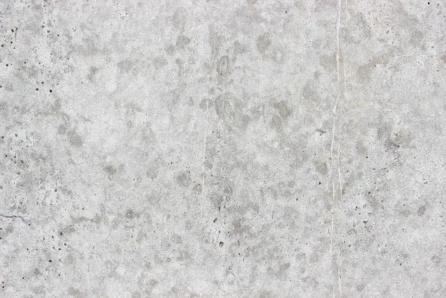 Zdjęcie Czy można mieszać cement z ziemią? Odkryj skutki i zastosowania
