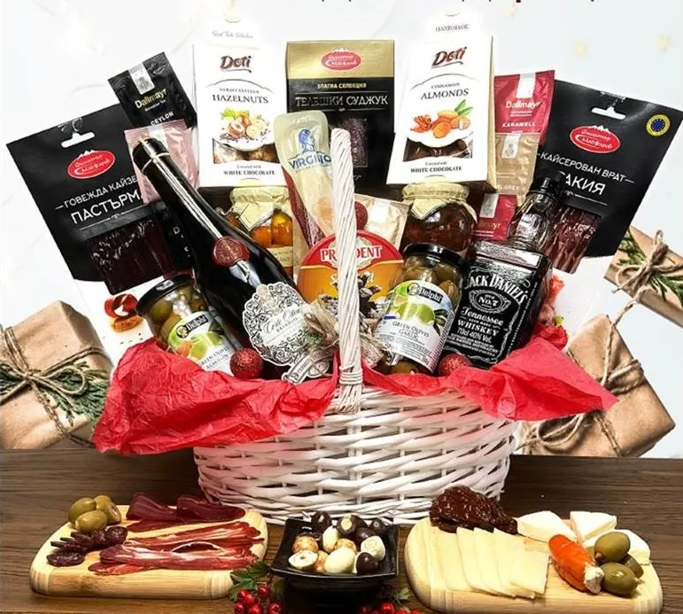 Zdjęcie Jak zrobić kosz z owocami na prezent, który zachwyci każdego obdarowanego