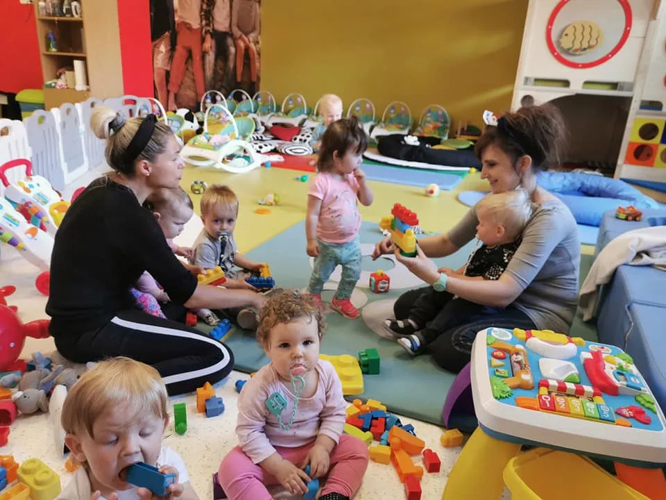 Zdjęcie Jak wygląda żłobek? Odkryj, co naprawdę czeka na Twoje dziecko