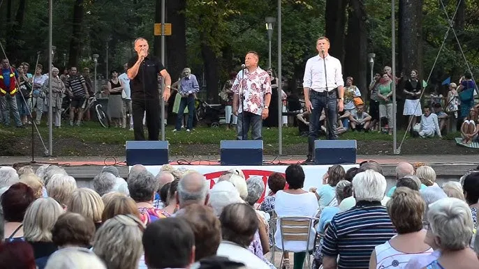 Zdjęcie Kabaret RAK - Fascynująca historia i wpływ na polską kulturę