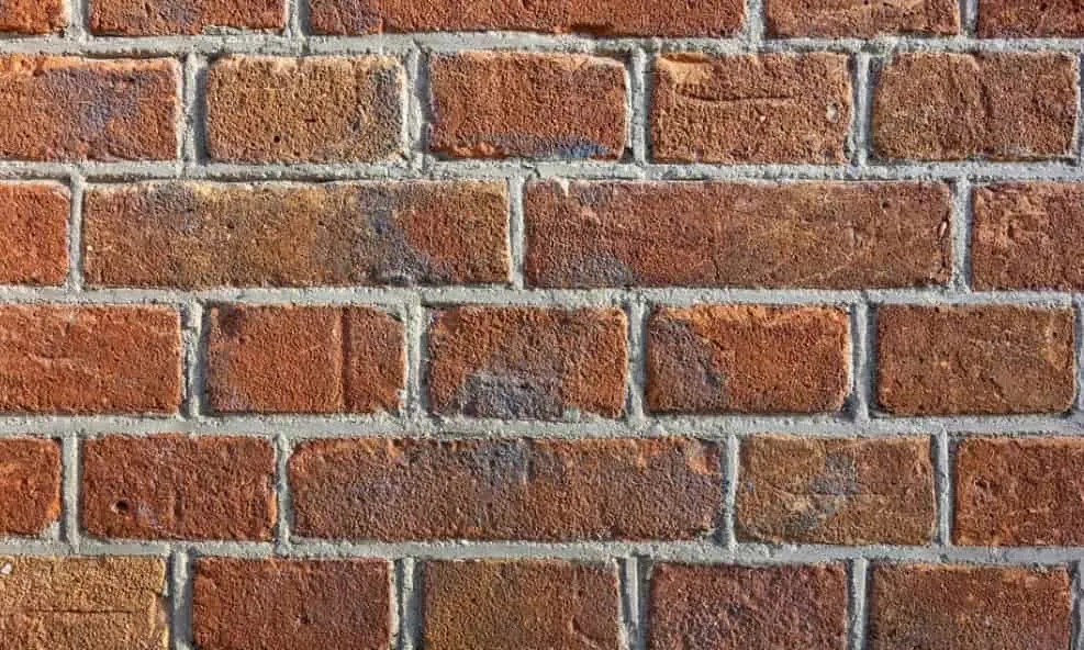 Zdjęcie Ile cegieł na komin? Sprawdź, jak dokładnie to obliczyć