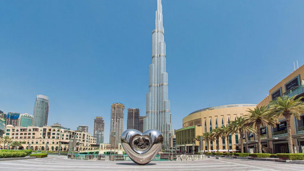 Zdjęcie Czy Dubaj jest bezpieczny dla turystów? Poznaj fakty i zagrożenia 2025