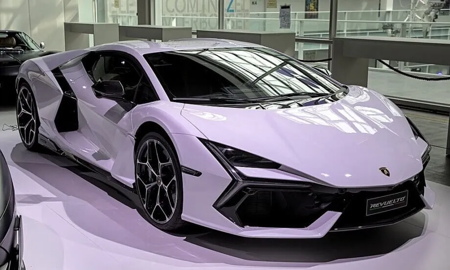 Zdjęcie Ile kosztuje wynajem lamborghini? Ceny i czynniki wpływające na koszt
