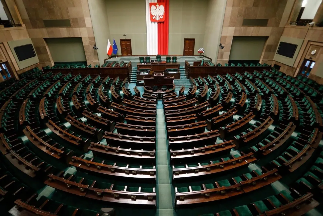 Zdjęcie Ile zarabia polityk w Sejmie? Zaskakujące szczegóły o wynagrodzeniach