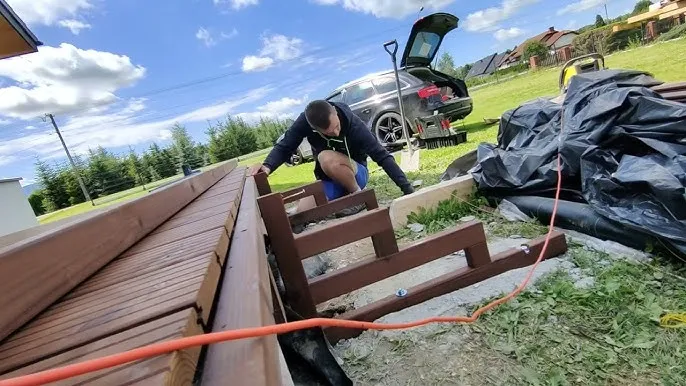 Zdjęcie Jak zrobić schody z deski barlineckiej - proste kroki i porady