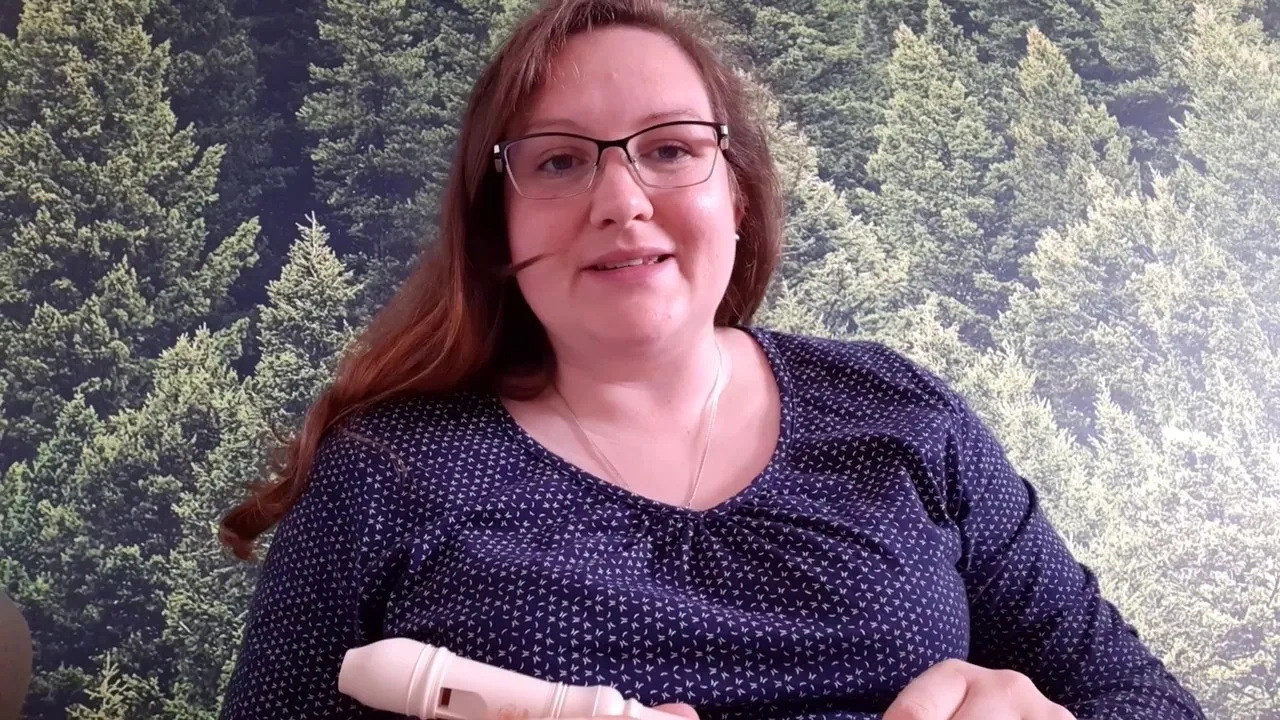 Zdjęcie Jak zagrać na flecie siała baba mak - proste nuty i techniki dla początkujących