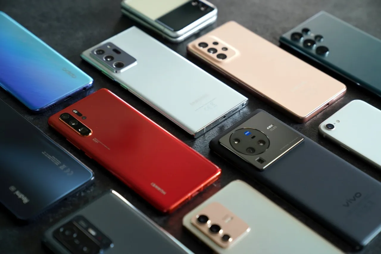 Zdjęcie Najczęściej kupowane smartfony w Polsce – poznaj popularne modele