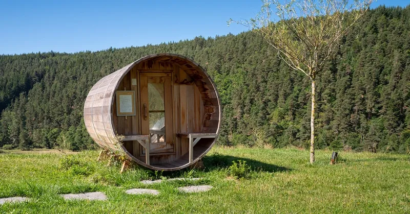 Zdjęcie Ile kosztuje budowa sauny? Poznaj ukryte koszty i opcje