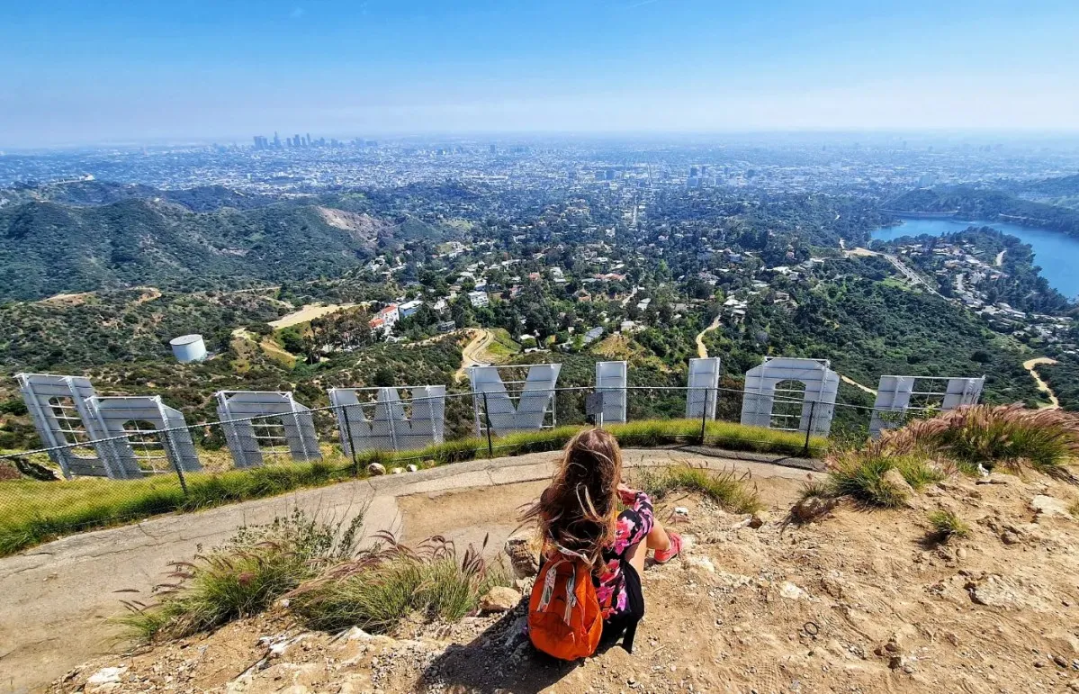 Zdjęcie Odkryj atrakcje w okolicy: Tw&oacute;j przewodnik po najlepszych miejscach