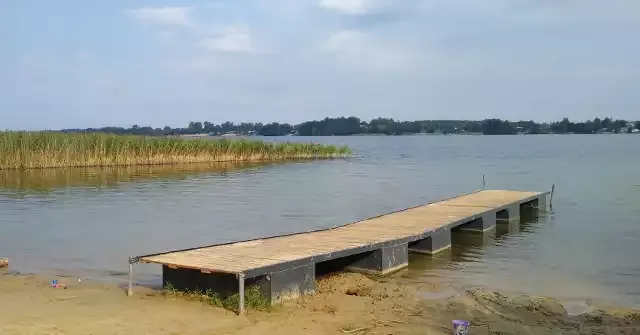 Zdjęcie Jezioro Białe Kujawsko Pomorskie - idealne miejsce na wędkowanie i relaks