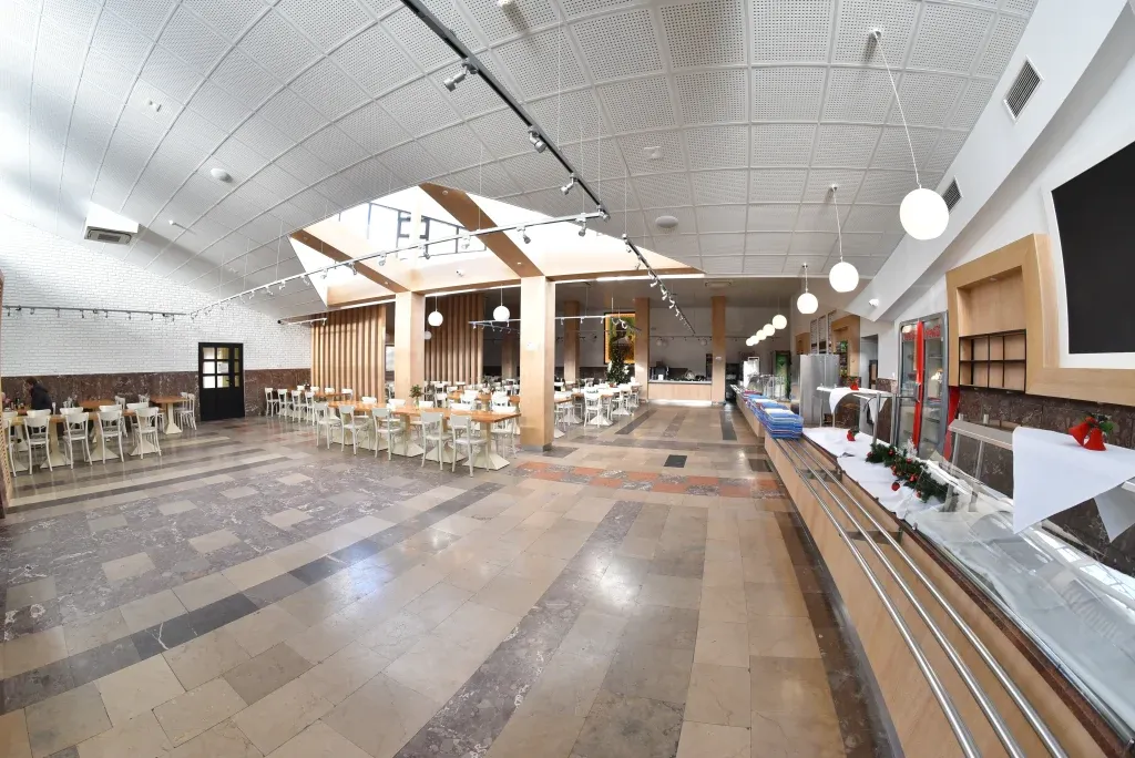 Zdjęcie Najlepsze miejsca, gdzie zjeść w pobliżu Jasnej Góry z widokiem