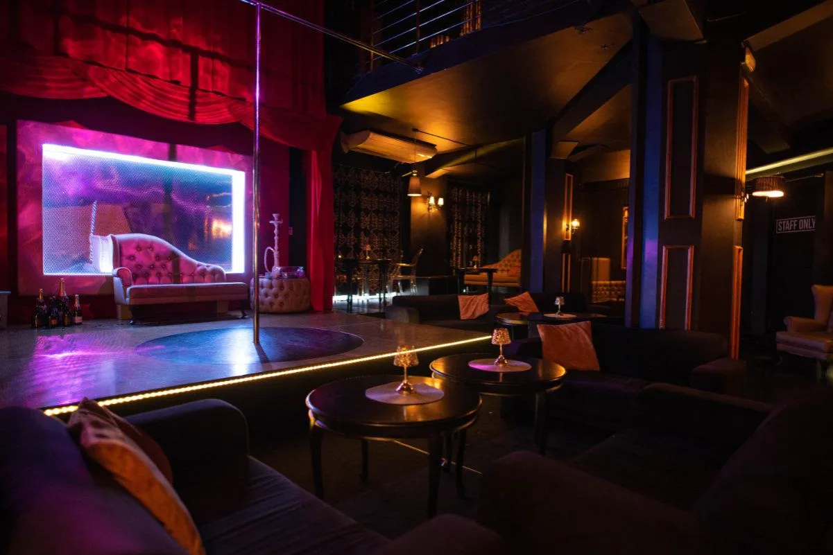 Zdjęcie Sex party Warszawa: Gdzie znaleźć imprezy erotyczne - 5 faktów