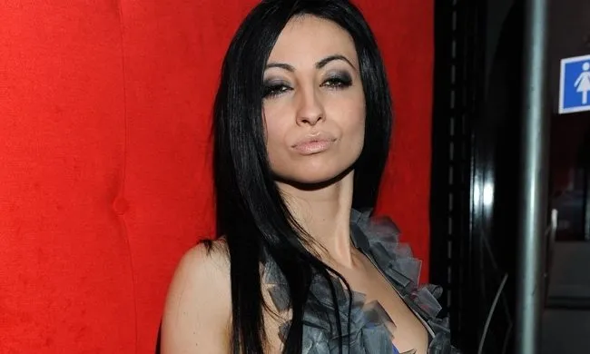 Zdjęcie Jola Rutowicz ile ma lat? Zaskakująca prawda o jej wieku i karierze.