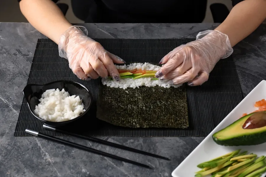 Zdjęcie Jak przygotować ryż do sushi, aby uniknąć najczęstszych błędów