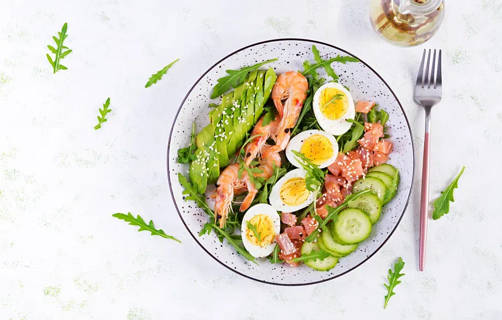 Zdjęcie Ile kcal na keto? Jak obliczyć kalorie i makroskładniki w diecie?