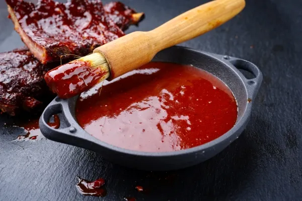 Zdjęcie Jak zrobić sos barbecue z ketchupu – prosty przepis na pyszny smak