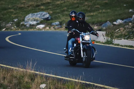 Zdjęcie Najlepsze trasy motocyklowe w Śląsku – odkryj ukryte perełki i emocje