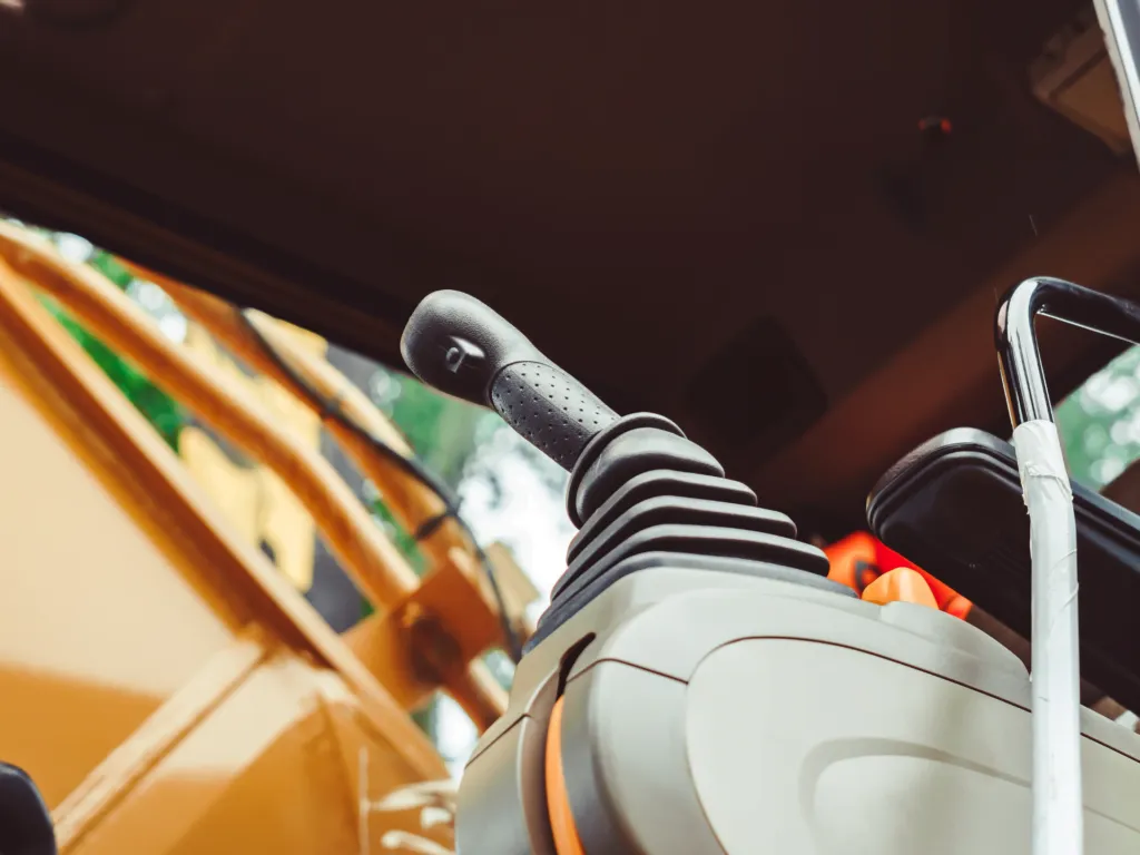 Zdjęcie Uprawnienia na koparkę: Jak zdobyć? Kompletny przewodnik