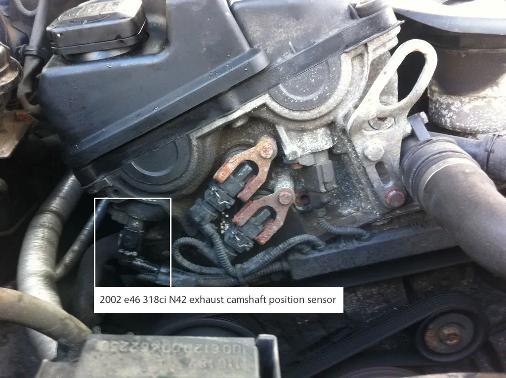 Zdjęcie Czujnik położenia wałka rozrządu bmw e46 318i - gdzie go znaleźć?
