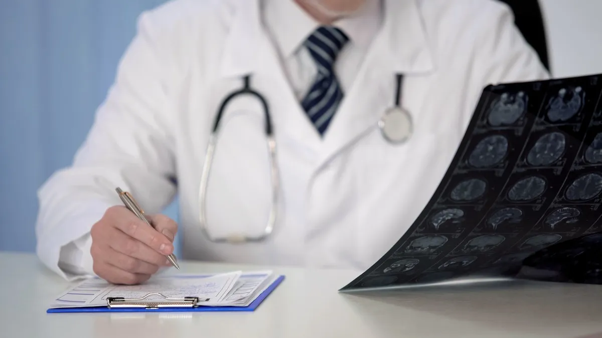 Zdjęcie Neurolog czym się zajmuje - poznaj rolę i choroby, które leczy