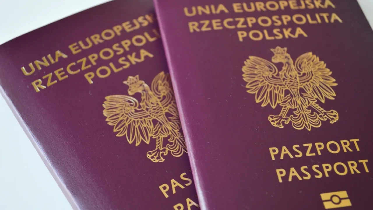 Zdjęcie Jak długo wyrabia się paszport? Sprawdź, co może opóźnić proces