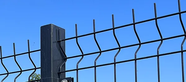 Zdjęcie Czy na ogrodzenie trzeba mieć pozwolenie? Zaskakujące przepisy i zasady