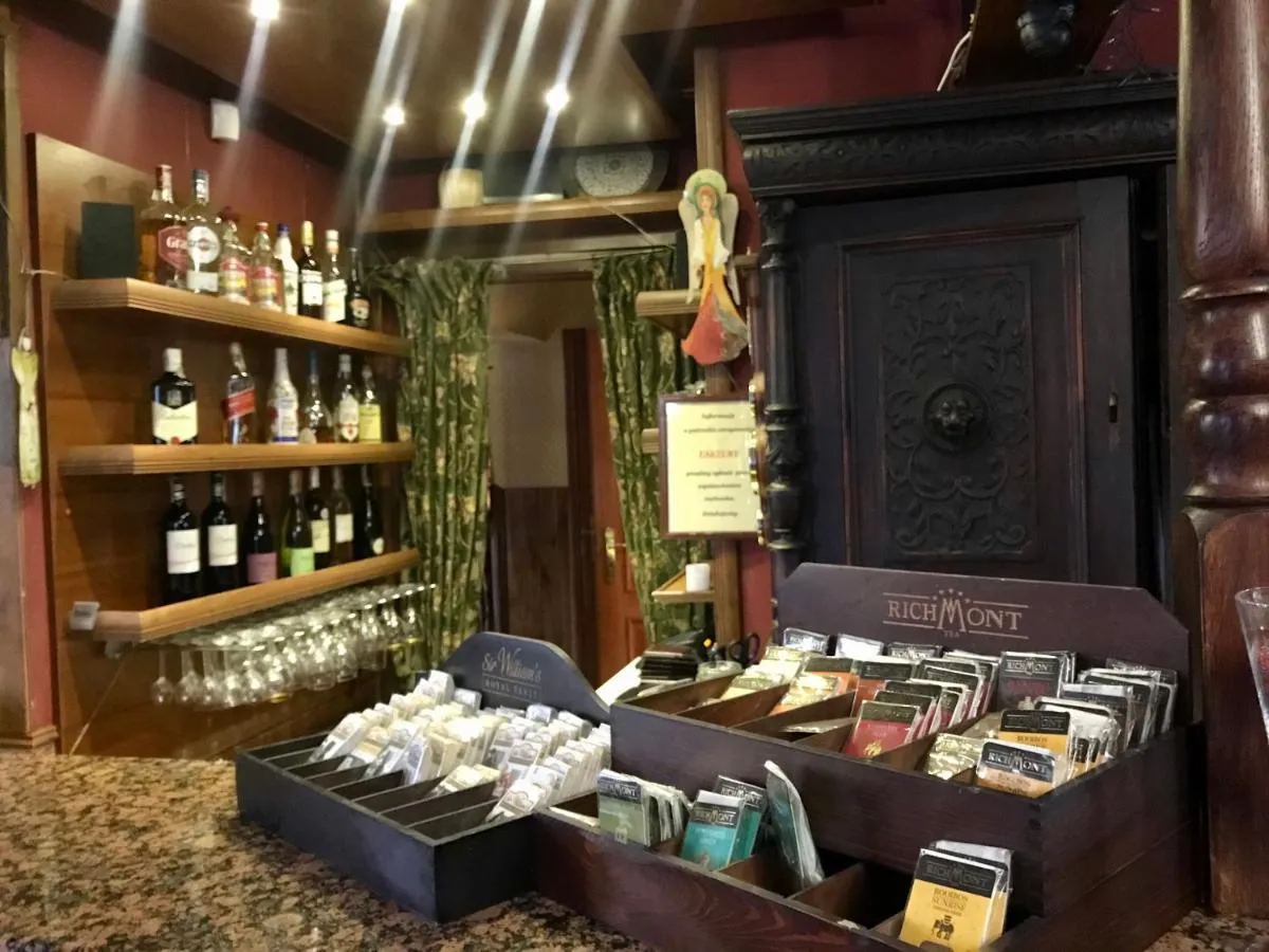 Zdjęcie Dworek Biała Dama w Nieborowie - historia, atrakcje i tajemnice