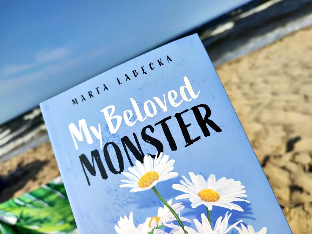 Zdjęcie O czym jest książka my beloved monster? Tajemnica i emocje w fabule