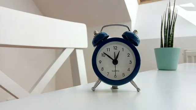 Zdjęcie Jak długo bojler trzyma ciepłą wodę? Odkryj kluczowe czynniki wpływające na efektywność