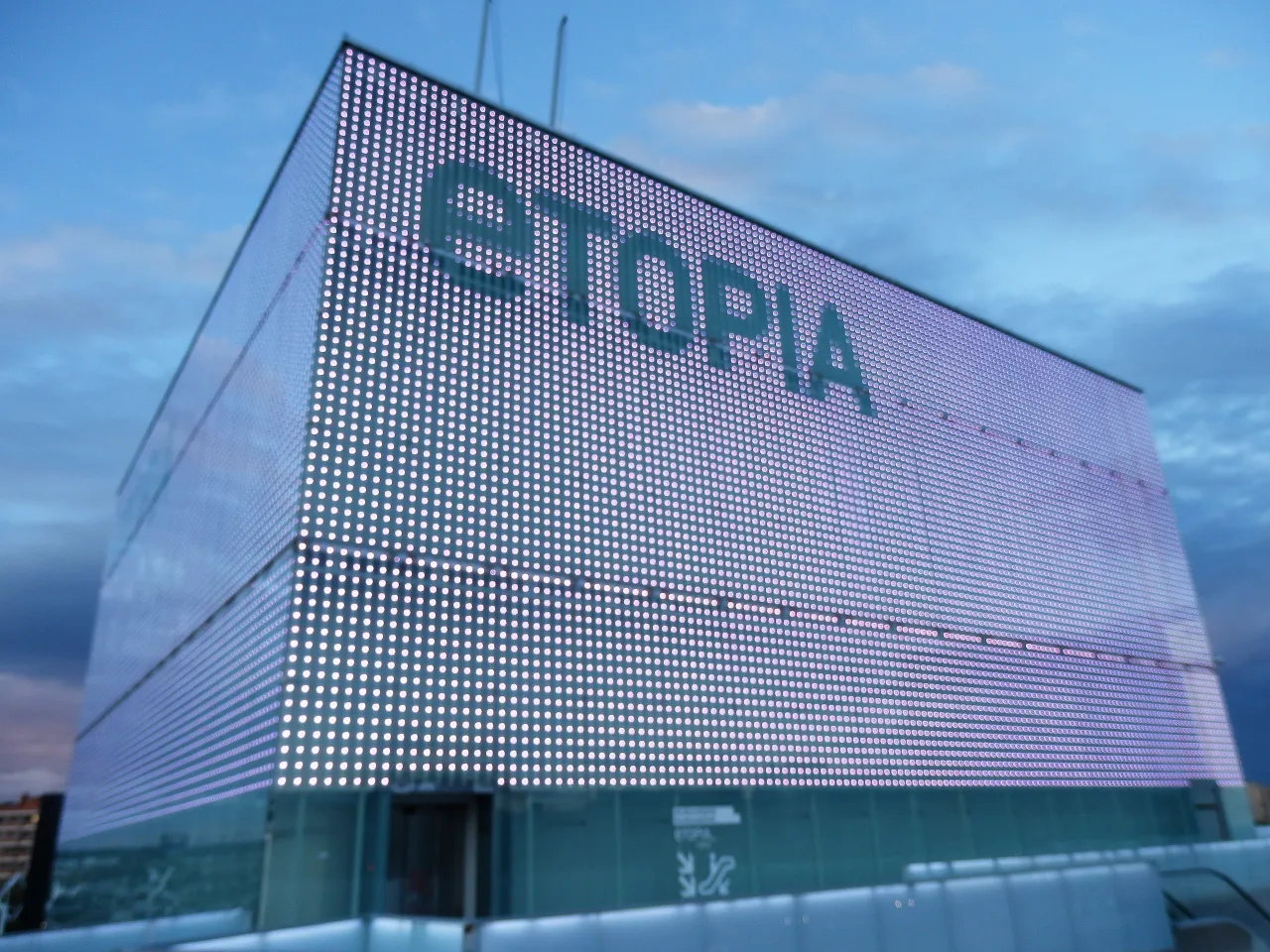 Zdjęcie Etopia centro de arte y tecnología: innovación y creatividad en Zaragoza