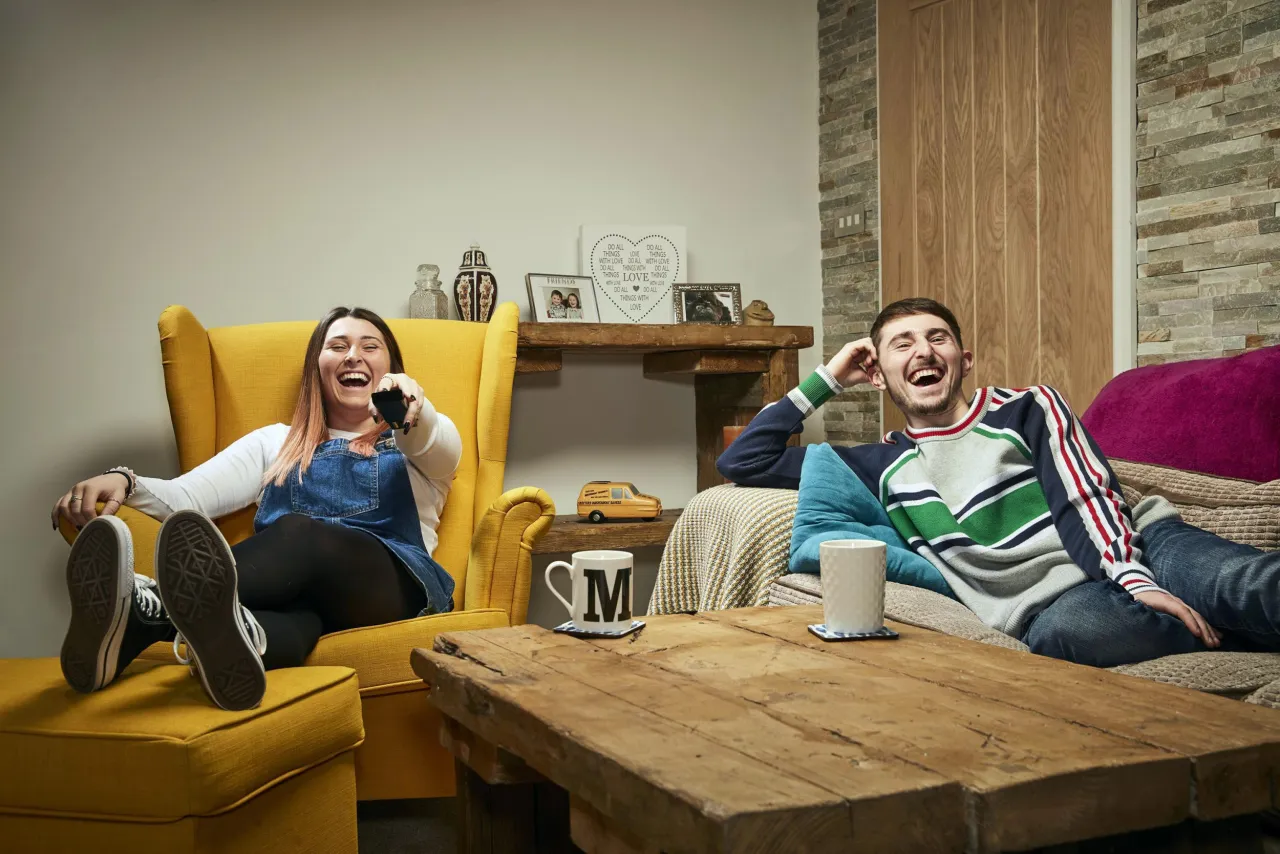 Zdjęcie Gogglebox aktorzy: Poznaj tajemnice i historie ulubionych rodzin