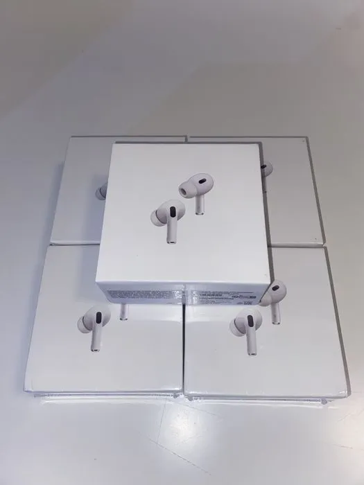 Zdjęcie Ile kosztuje jedna słuchawka AirPods? Poznaj ceny i oferty