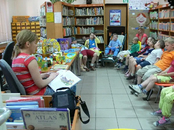Zdjęcie Czytające przedszkolaki: mit czy norma? Jak wspierać rozwój czytania