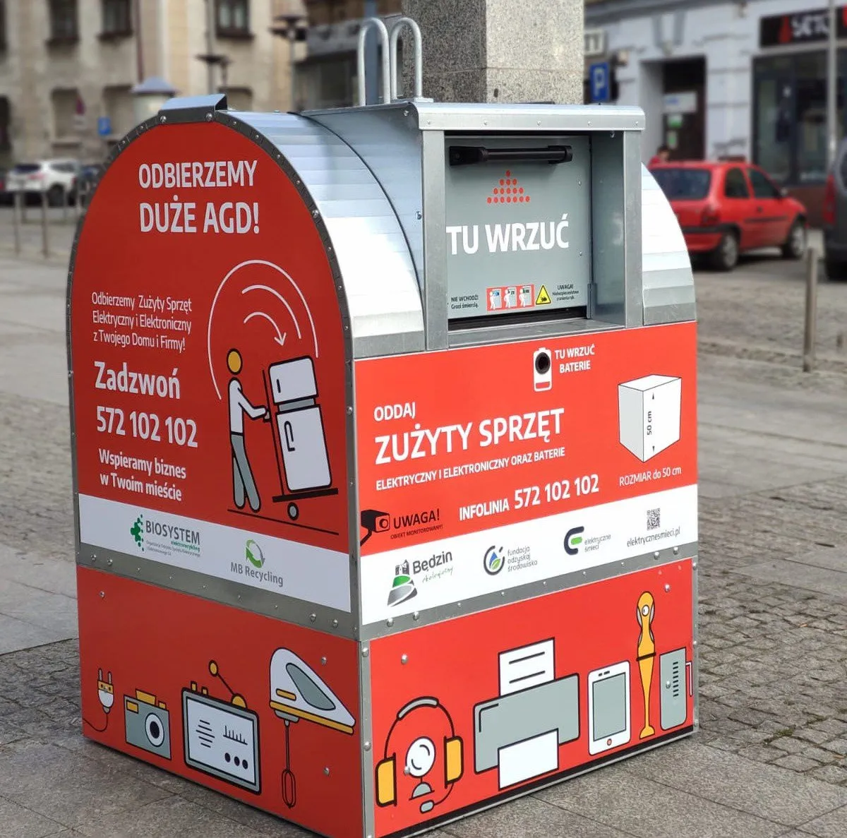 Zdjęcie Czego nie wrzucać do pojemników na elektrośmieci? Praktyczne porady i błędy
