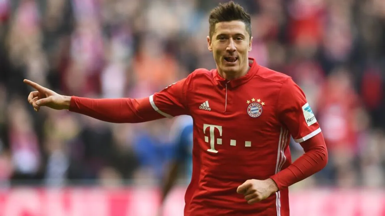 Zdjęcie Ile zarabia Robert Lewandowski miesięcznie? Zaskakujące fakty o jego dochodach