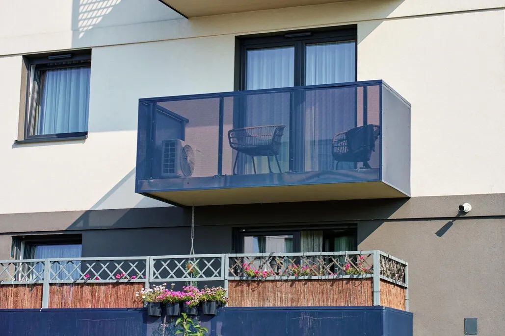 Zdjęcie Czy balkon jest własnością lokatora? Sprawdź swoje prawa i obowiązki