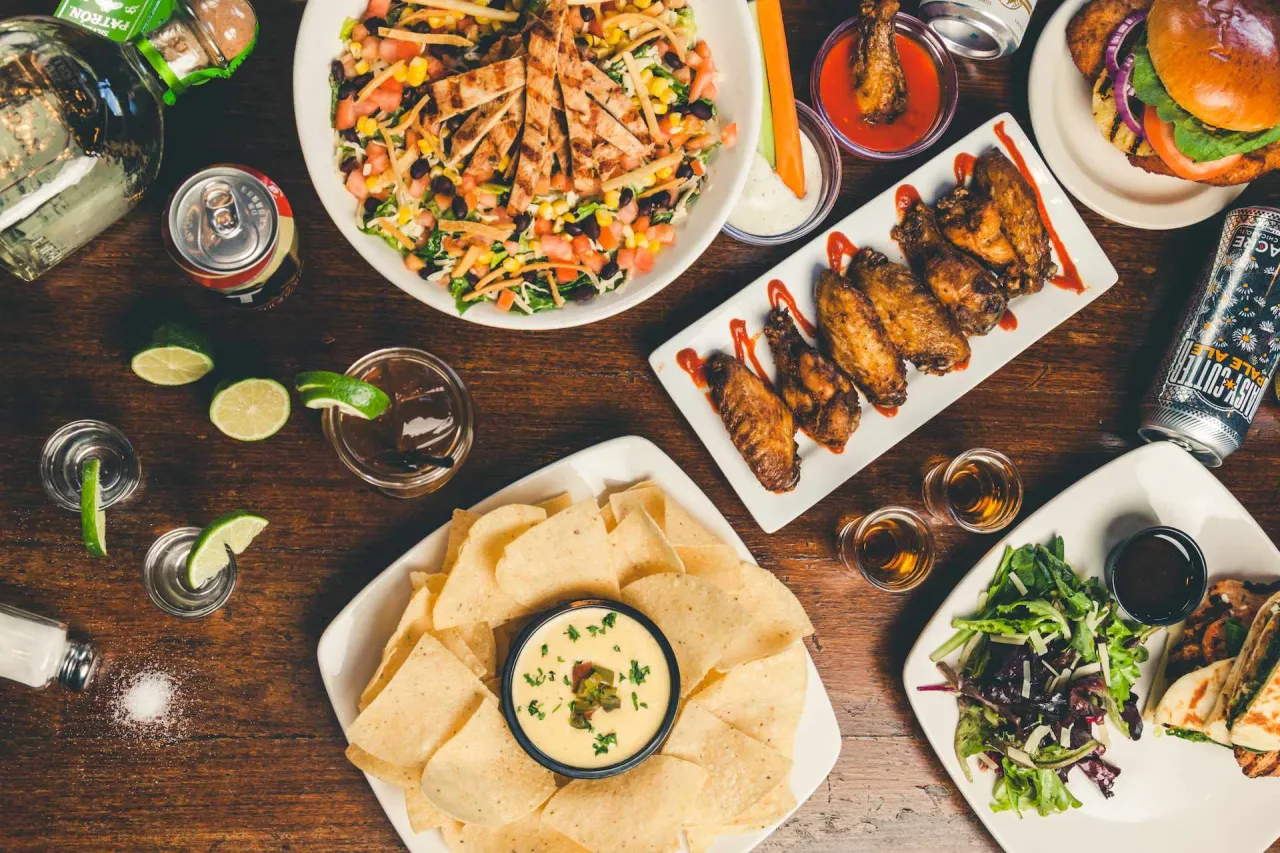 Zdjęcie Gdzie zjeść w Fromborku? Odkryj najlepsze restauracje i smaki