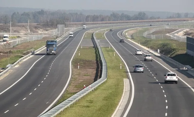 Zdjęcie Czy autostrada A4 Rzeszów Kraków jest płatna? Sprawdź, aby zaoszczędzić!