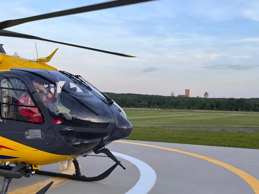 Zdjęcie Jak szybko leci helikopter medyczny i jak to ratuje życie?