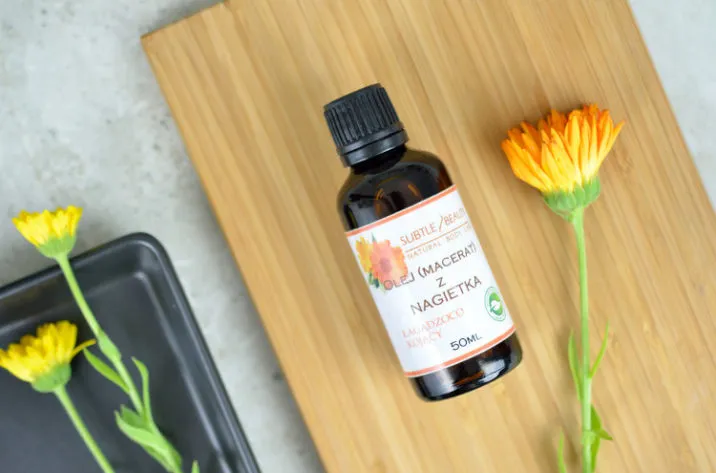 Zdjęcie Najlepsze oleje do cery naczynkowej, które wzmocnią naczynka i zredukują zaczerwienienia