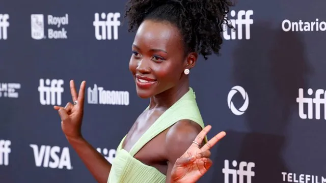 Zdjęcie Lupita Nyong&#039;o: Wiek, życie prywatne i kariera oscarowej aktorki