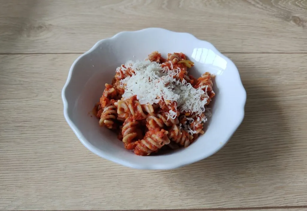Zdjęcie Spaghetti dla niemowlaka po 7 miesiącu: zdrowe przepisy i porady