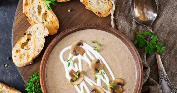 Zdjęcie Jakie zioła do zupy grzybowej? Odkryj sekrety smaku i aromatu