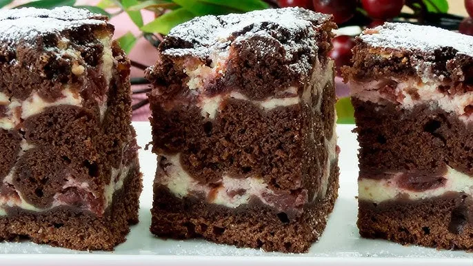 Zdjęcie Przepis na ciasto brownie z wiśniami - krok po kroku z poradami