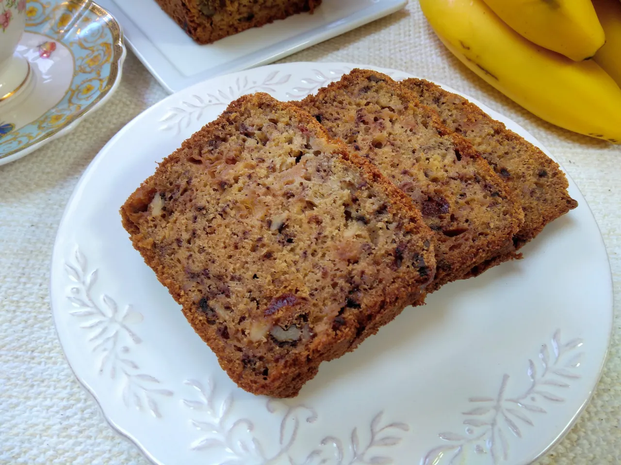 Zdjęcie Przepis na pyszny chlebek bananowy z jabłkami - prosty i zdrowy