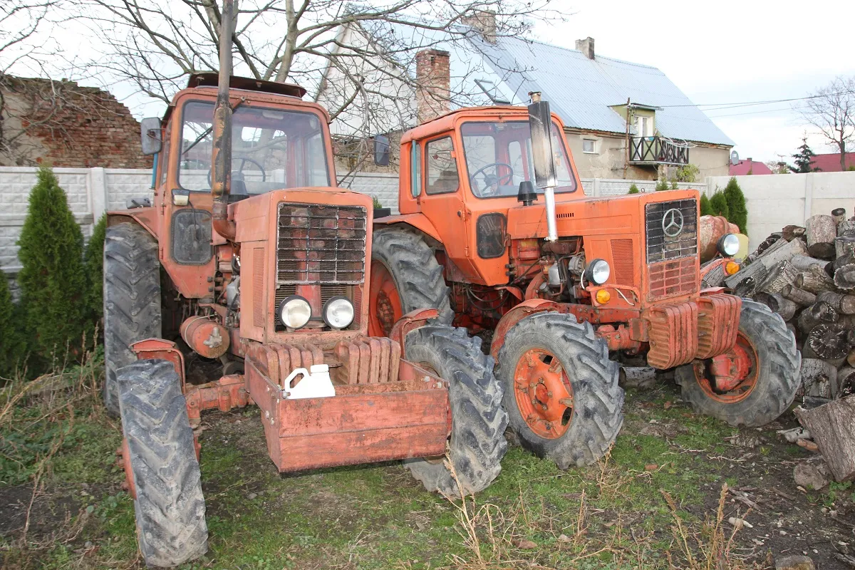 Zdjęcie Jaki olej do hydrauliki MTZ 82? Odkryj najlepsze opcje i porady