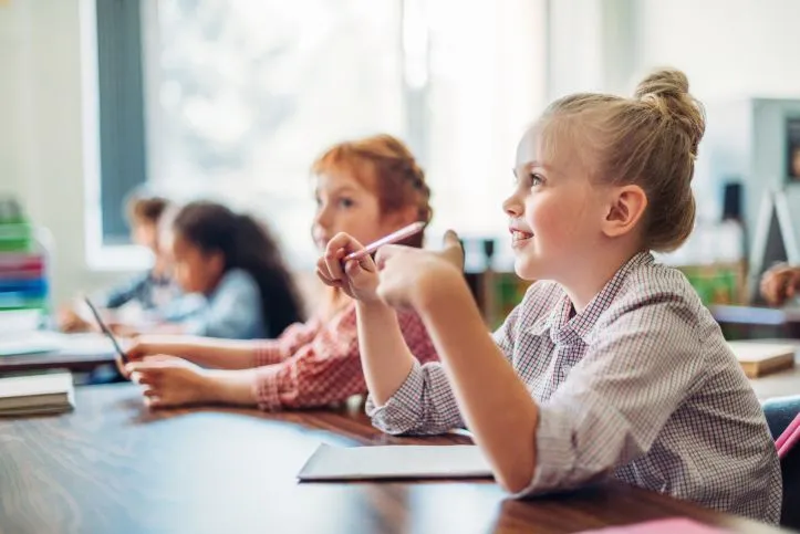 Zdjęcie Dla kogo dostosowanie wymagań edukacyjnych? Kluczowe informacje i kryteria