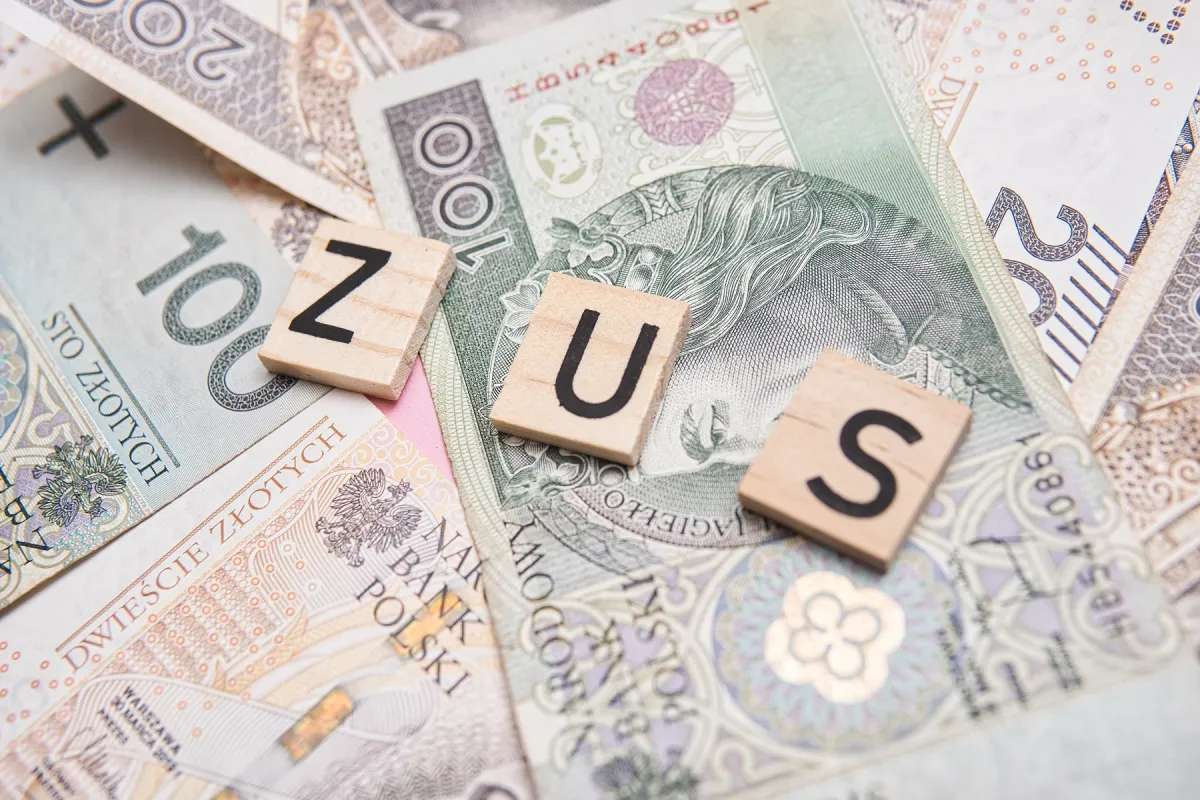 Zdjęcie Czy renta rodzinna wlicza się do dochodu? Sprawdź, co musisz wiedzieć